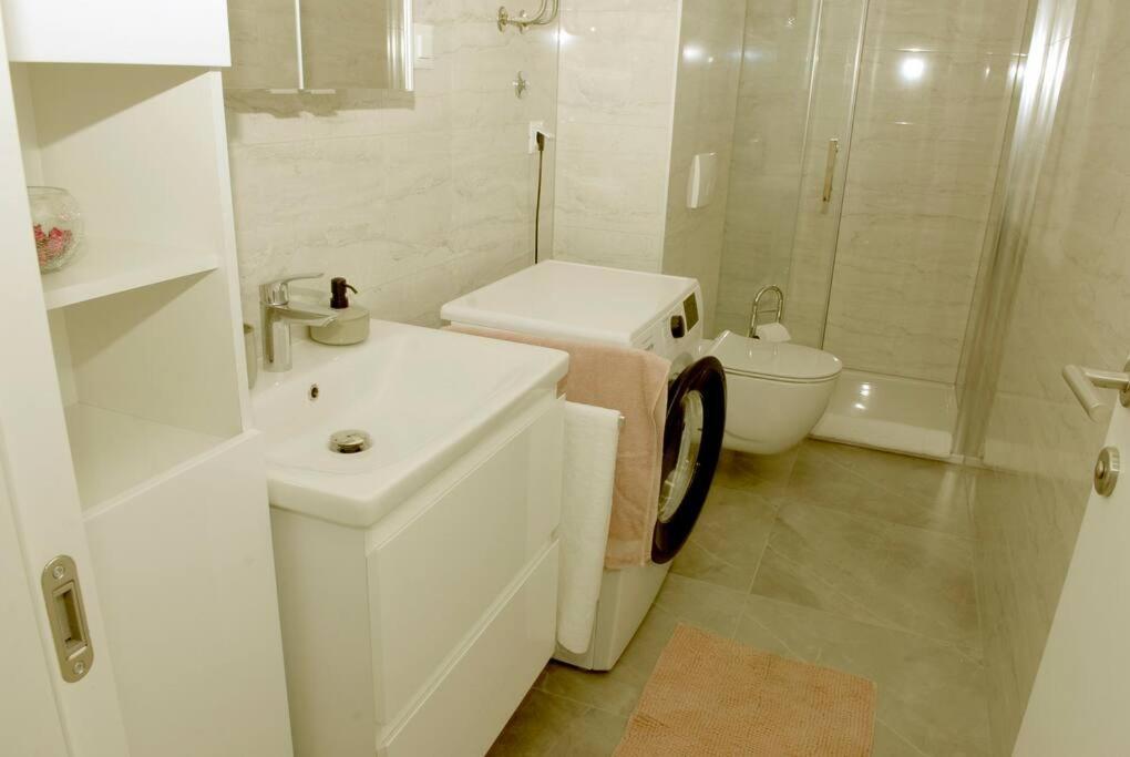 Camino Split - Apartment Near Mall Of Split Ngoại thất bức ảnh