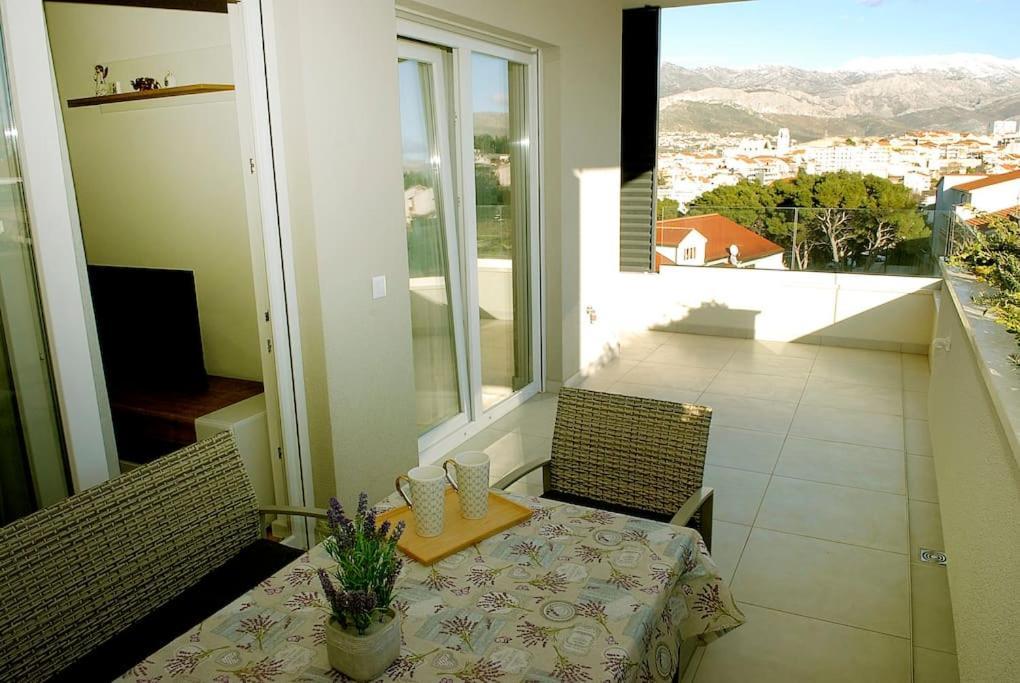 Camino Split - Apartment Near Mall Of Split Ngoại thất bức ảnh