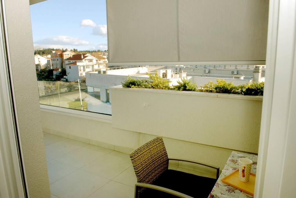 Camino Split - Apartment Near Mall Of Split Ngoại thất bức ảnh